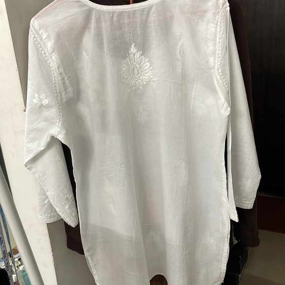 New Hand-embroidered Lucknowi chikankari kurti | 100%cotton - Picture 9 of 11